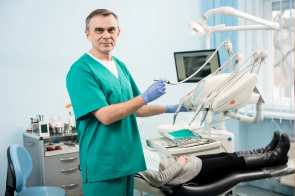 Dentures vs. Dental Implants: How to Choose | Stuart